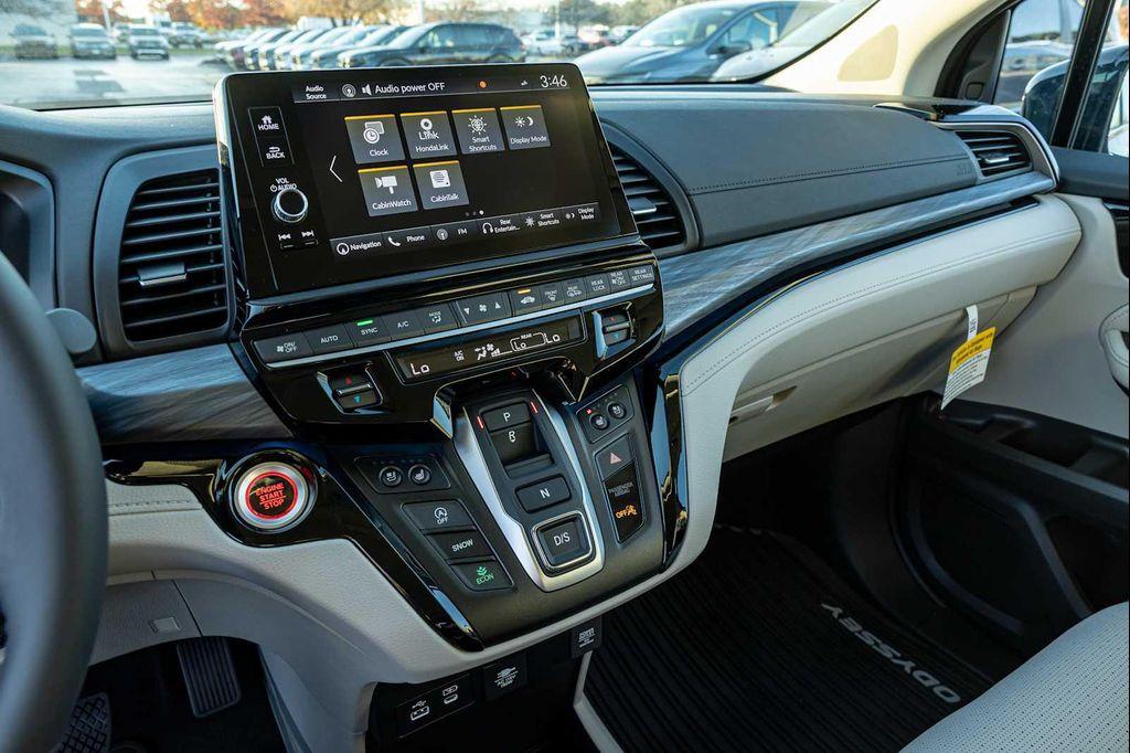 new 2026 Honda Odyssey car, priced at $51,190