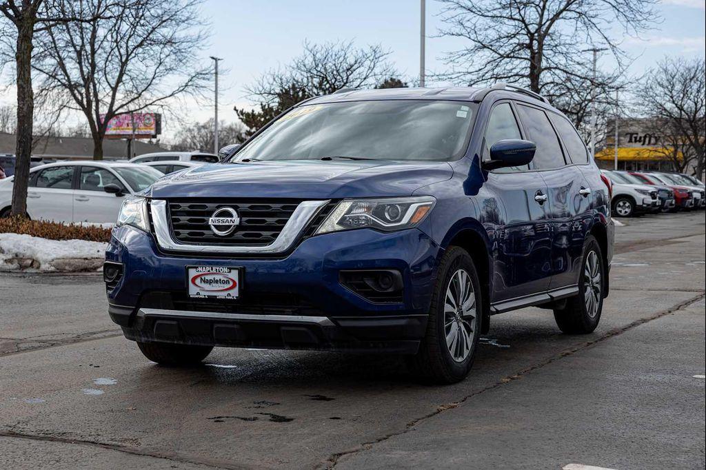 used 2019 Nissan Pathfinder car, priced at $8,999