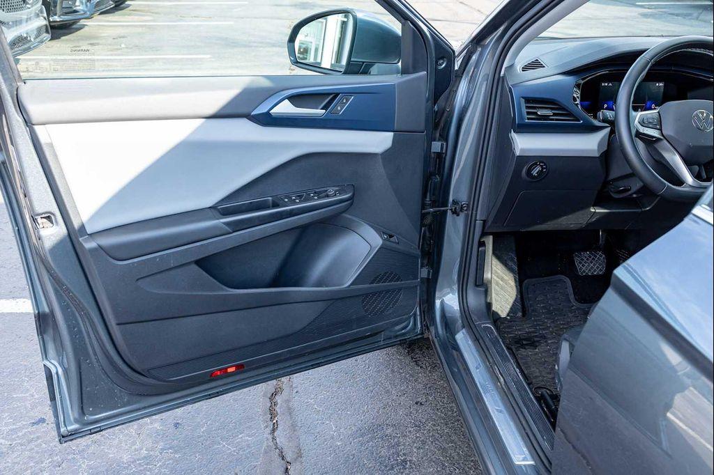 used 2022 Volkswagen Taos car, priced at $20,450