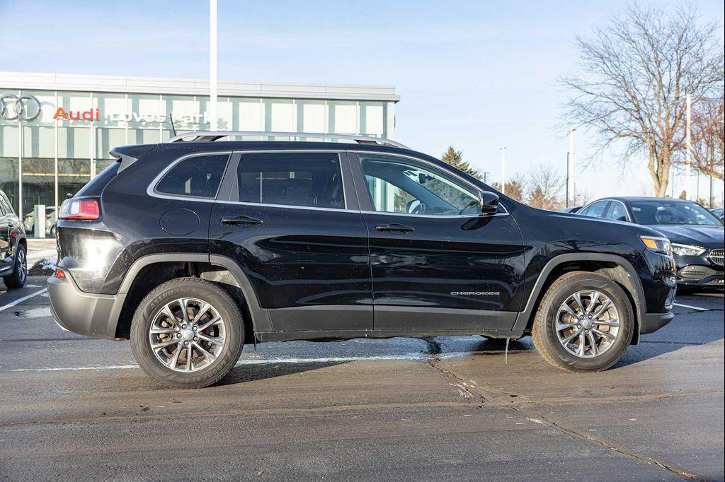 used 2020 Jeep Cherokee car, priced at $15,750