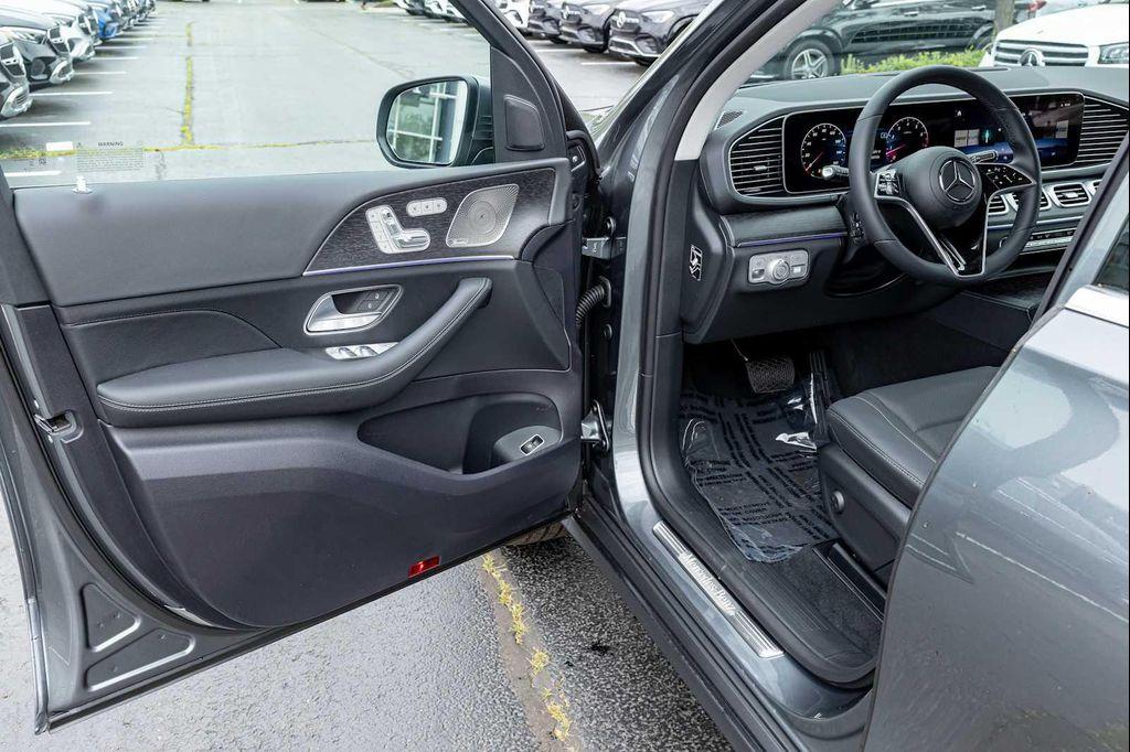 new 2026 Mercedes-Benz GLE 350 car, priced at $72,165