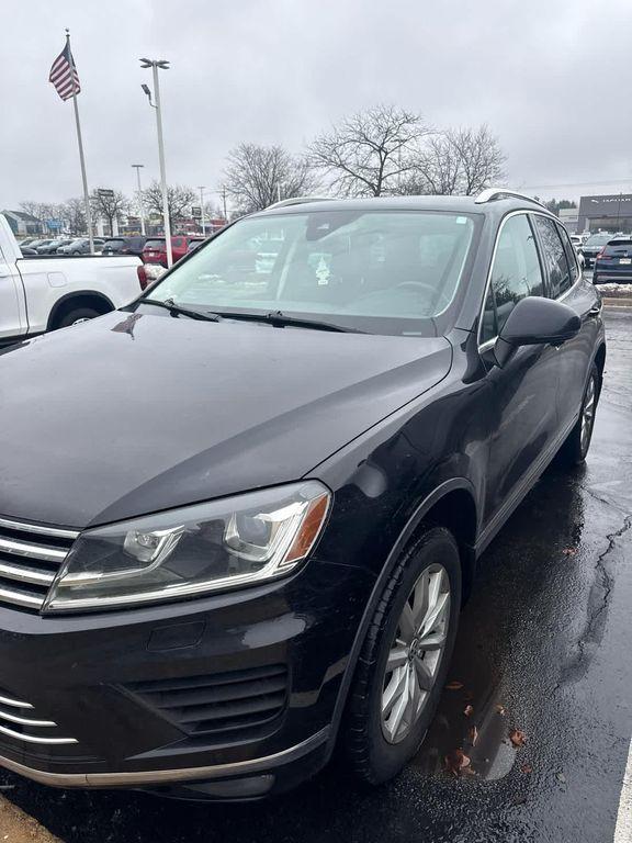 used 2016 Volkswagen Touareg car, priced at $11,999