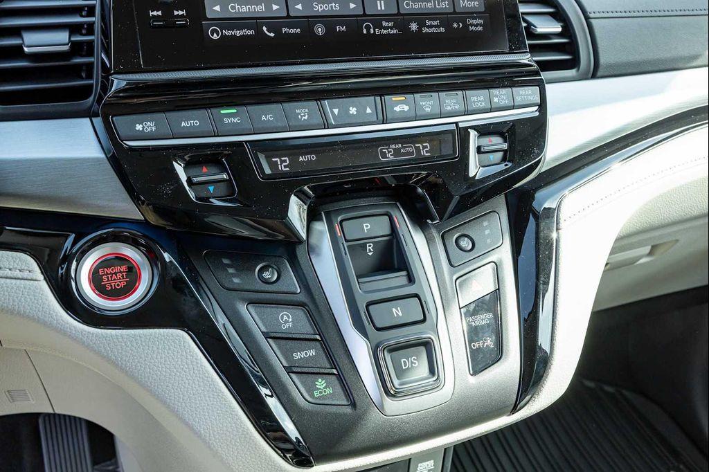 new 2026 Honda Odyssey car, priced at $46,990