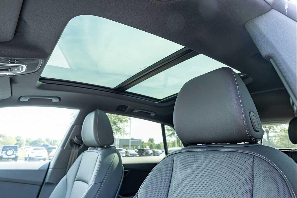 new 2025 Audi Q8 car, priced at $76,100