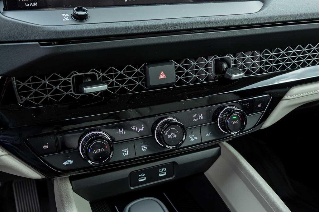 new 2025 Honda Accord Hybrid car, priced at $35,290