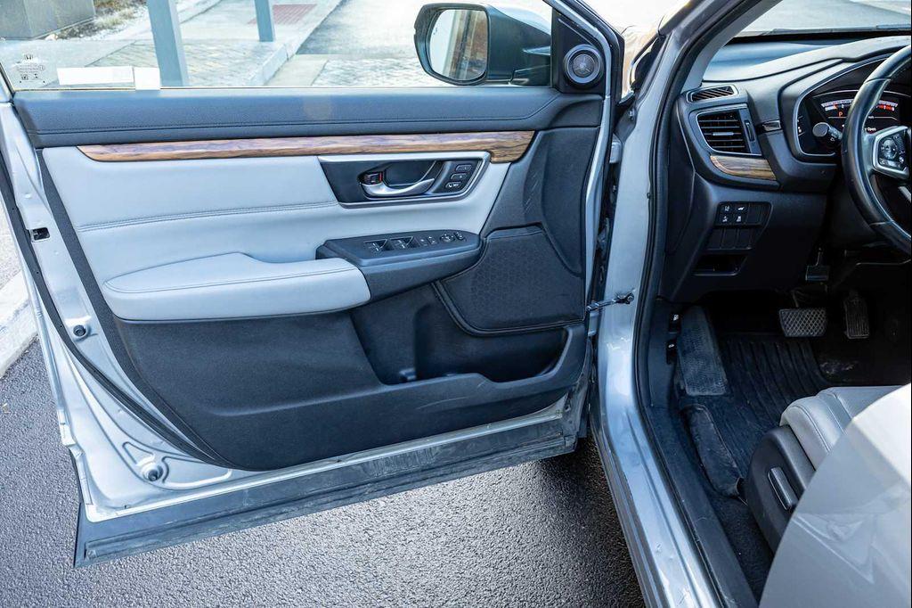 used 2018 Honda CR-V car, priced at $19,800