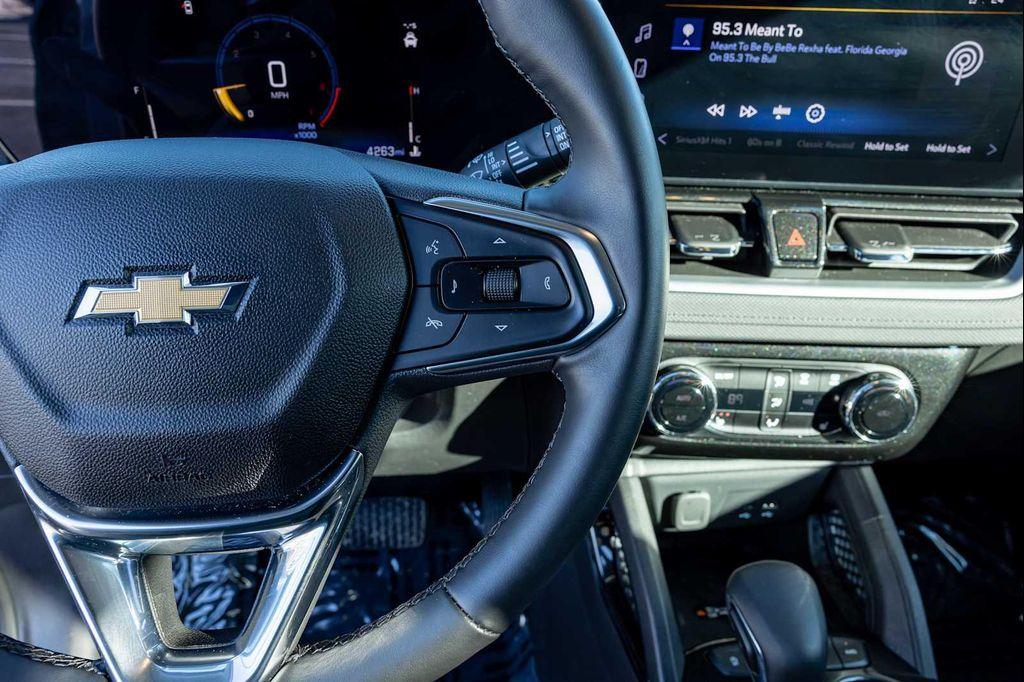 used 2025 Chevrolet TrailBlazer car, priced at $24,250