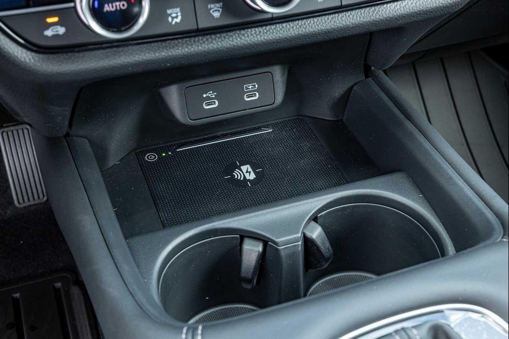 new 2026 Honda HR-V car, priced at $32,000