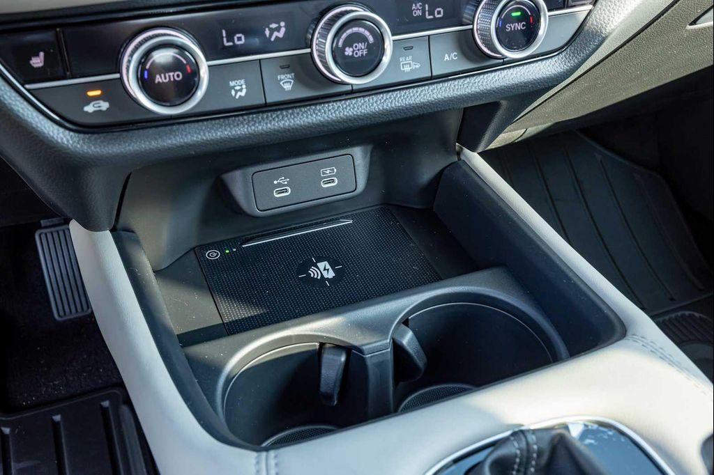 new 2026 Honda HR-V car, priced at $32,000