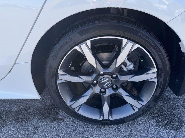 new 2026 Honda Civic Hybrid car, priced at $33,945