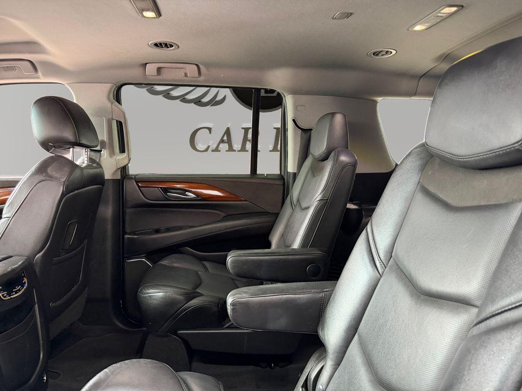 used 2018 Cadillac Escalade ESV car, priced at $24,850