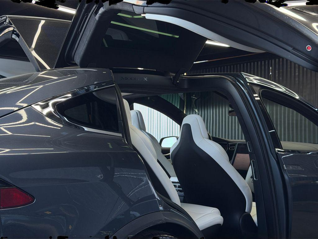 used 2017 Tesla Model X car