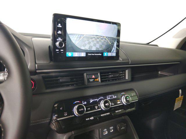 new 2025 Honda Pilot car, priced at $45,321