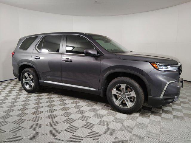 new 2025 Honda Pilot car, priced at $44,872