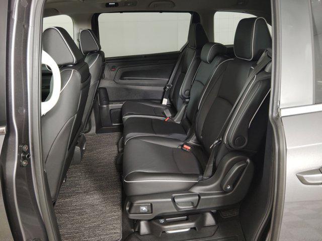 new 2026 Honda Odyssey car, priced at $45,441
