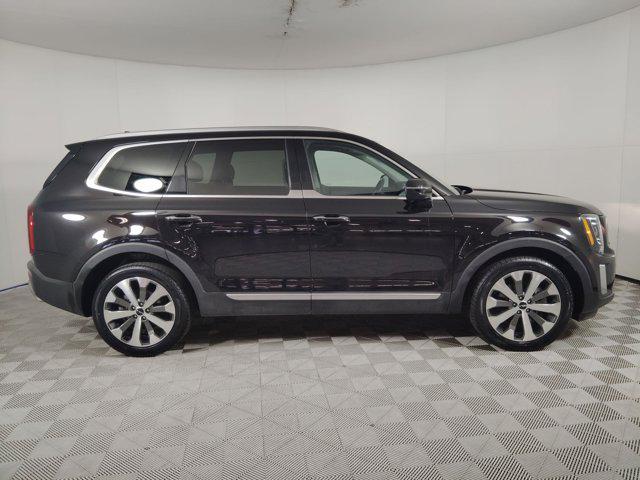 used 2022 Kia Telluride car, priced at $18,999
