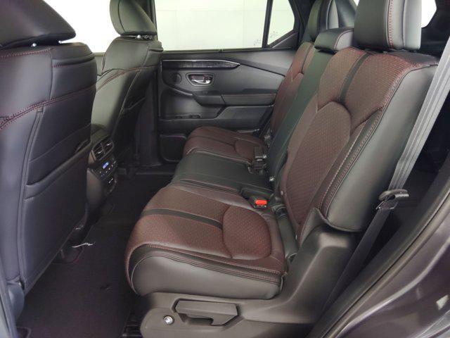 new 2025 Honda Pilot car, priced at $54,561