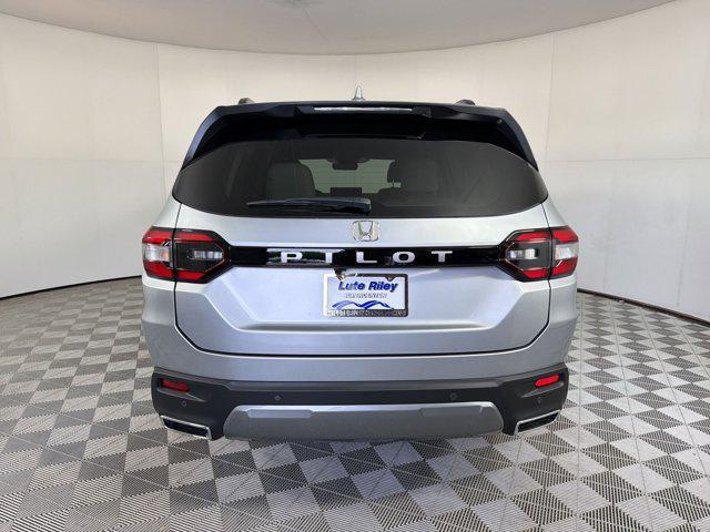 new 2026 Honda Pilot car, priced at $43,556