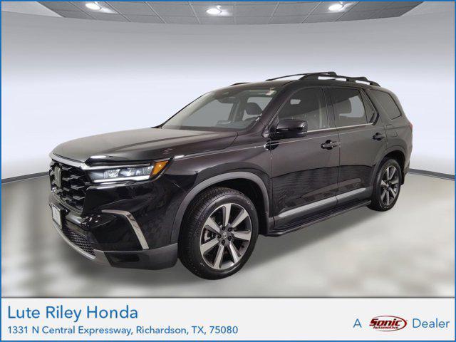 used 2023 Honda Pilot car, priced at $41,999