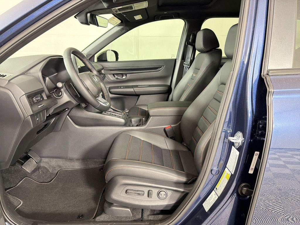 new 2026 Honda CR-V Hybrid car, priced at $38,486