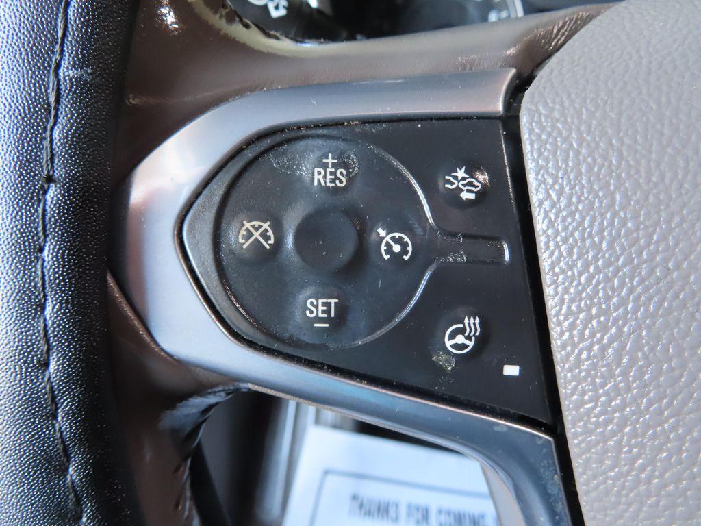 used 2021 Chevrolet Traverse car, priced at $19,995