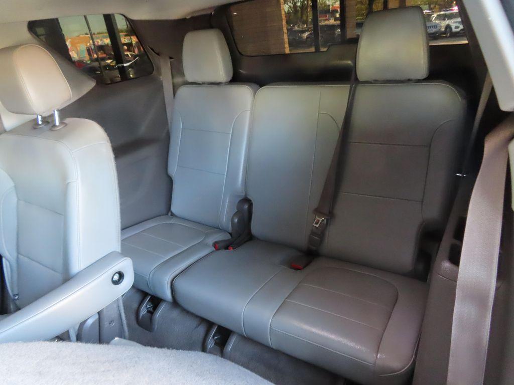 used 2021 Chevrolet Traverse car, priced at $19,995