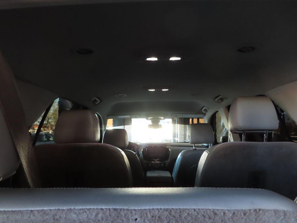 used 2021 Chevrolet Traverse car, priced at $19,995