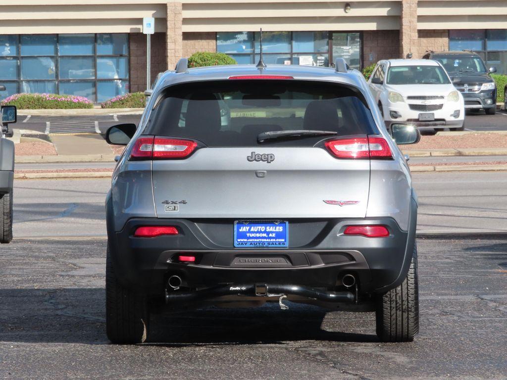 used 2015 Jeep Cherokee car, priced at $9,995