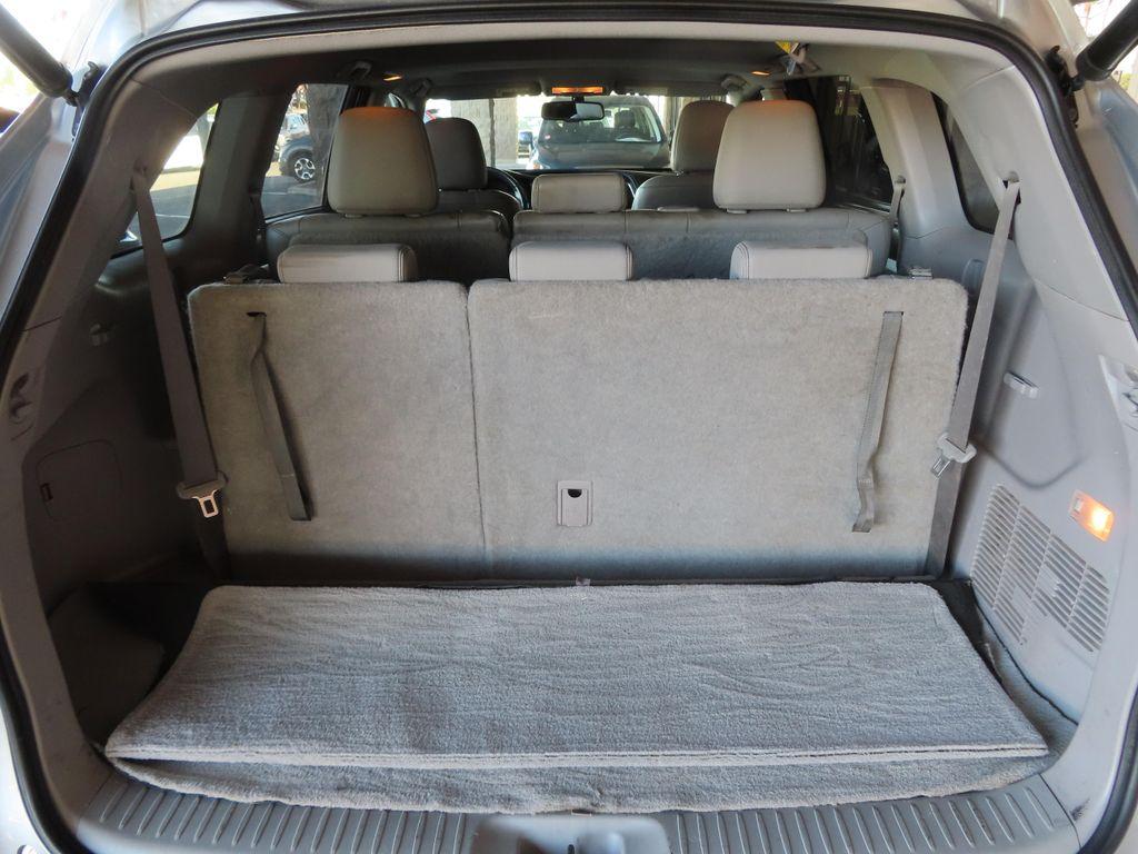 used 2014 Toyota Highlander car, priced at $14,995