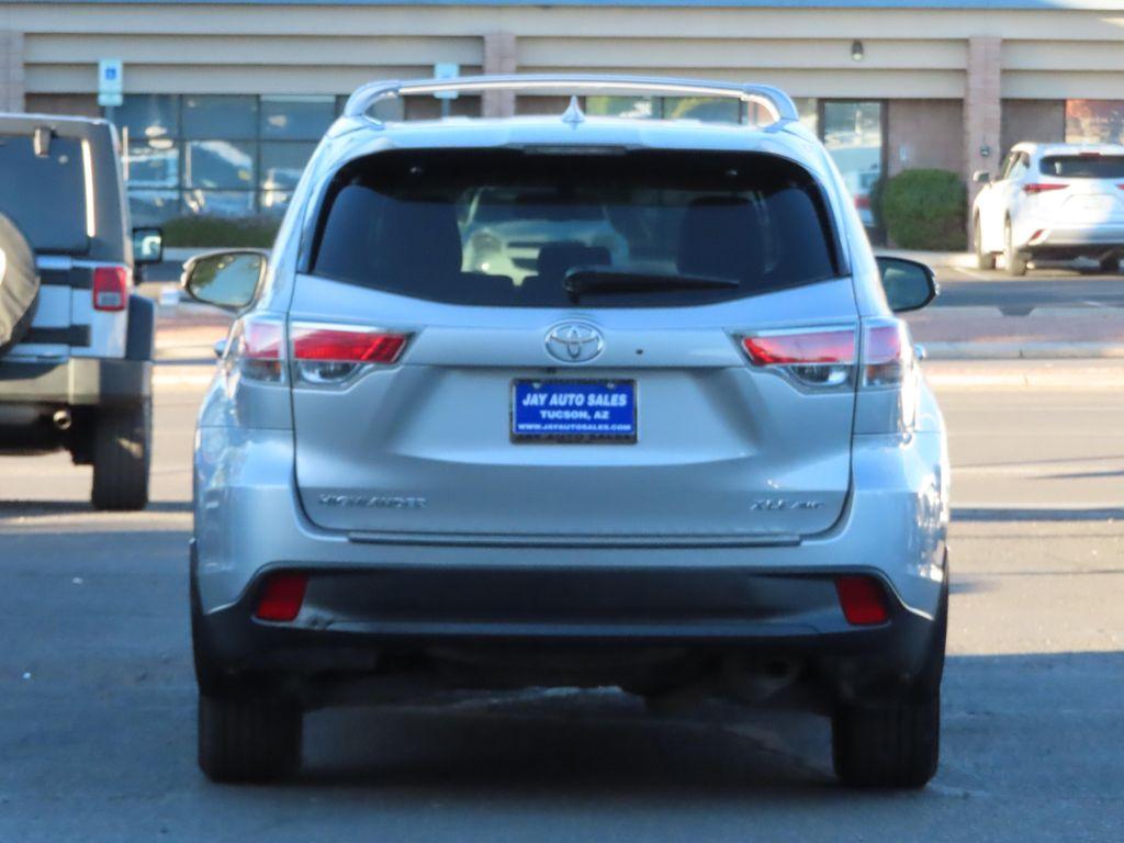 used 2014 Toyota Highlander car, priced at $14,995