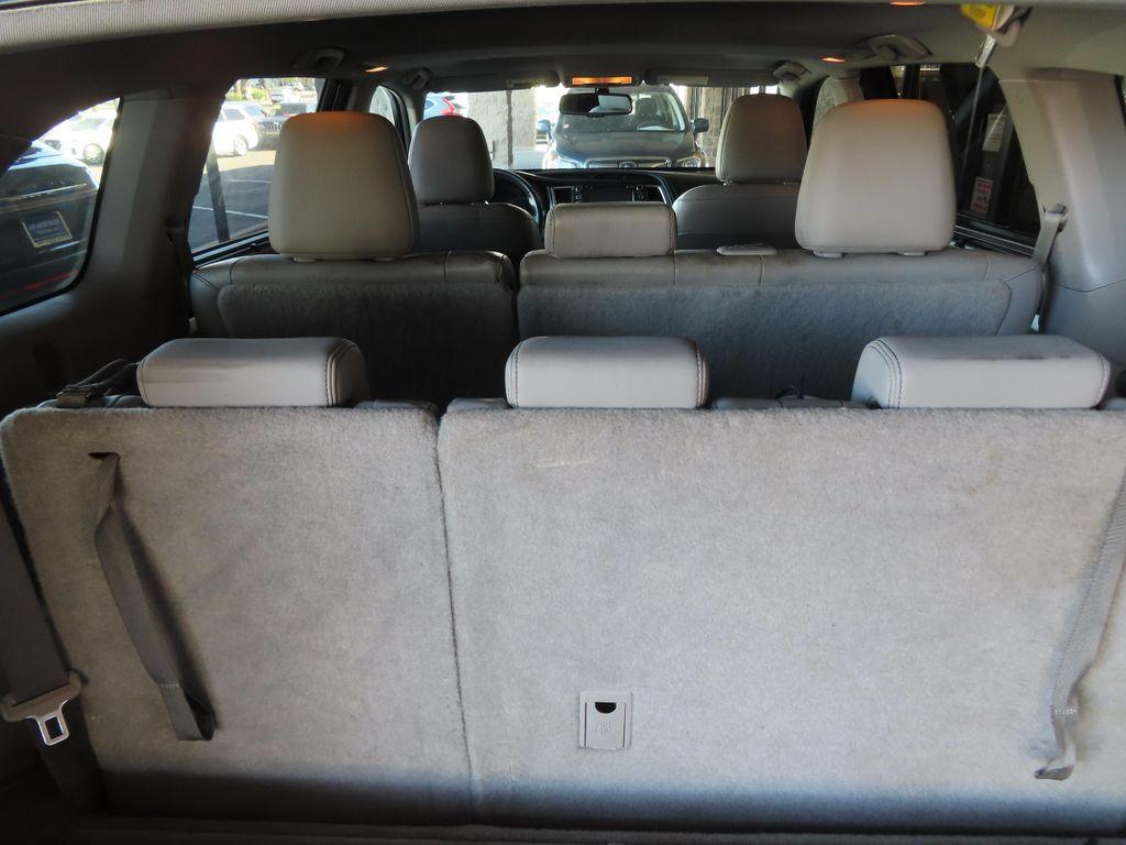 used 2014 Toyota Highlander car, priced at $14,995