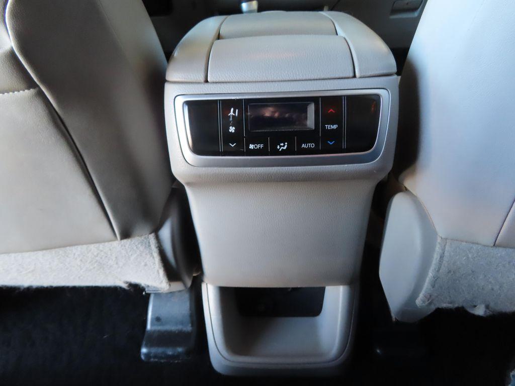 used 2014 Toyota Highlander car, priced at $14,995