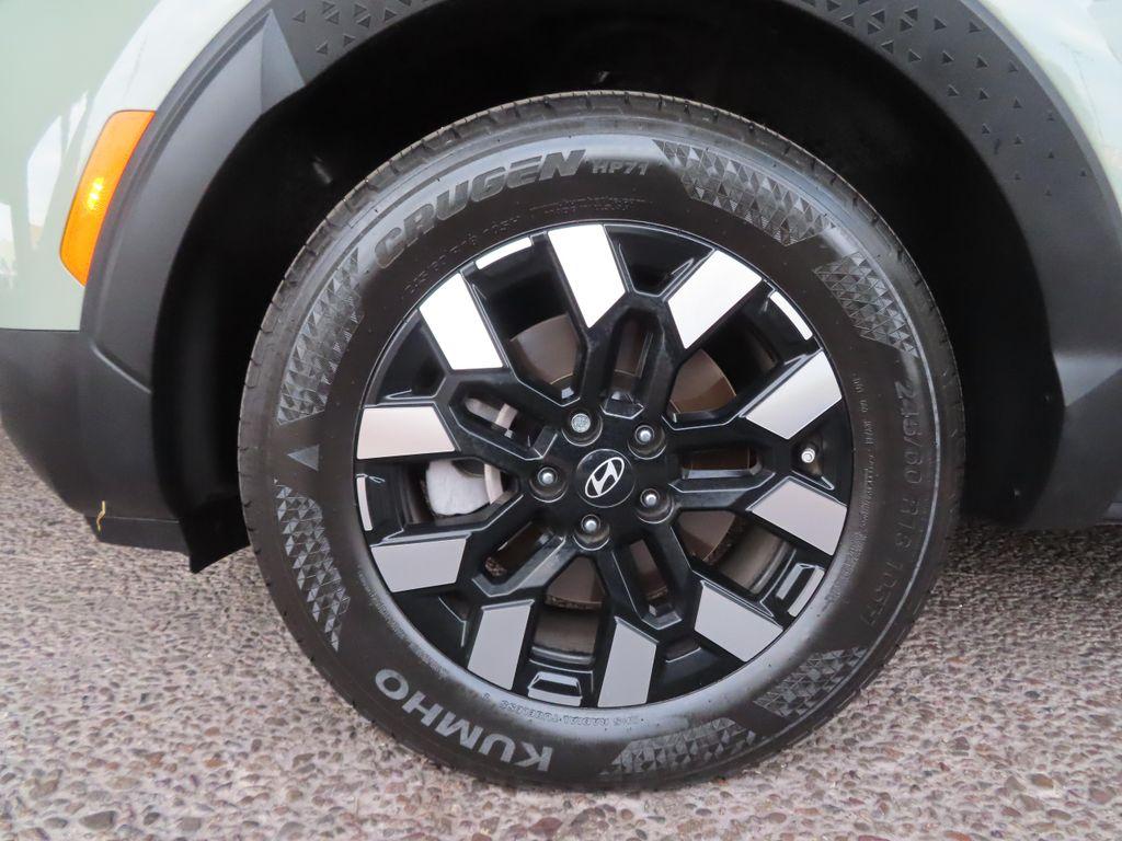 used 2025 Hyundai SANTA CRUZ car, priced at $28,995