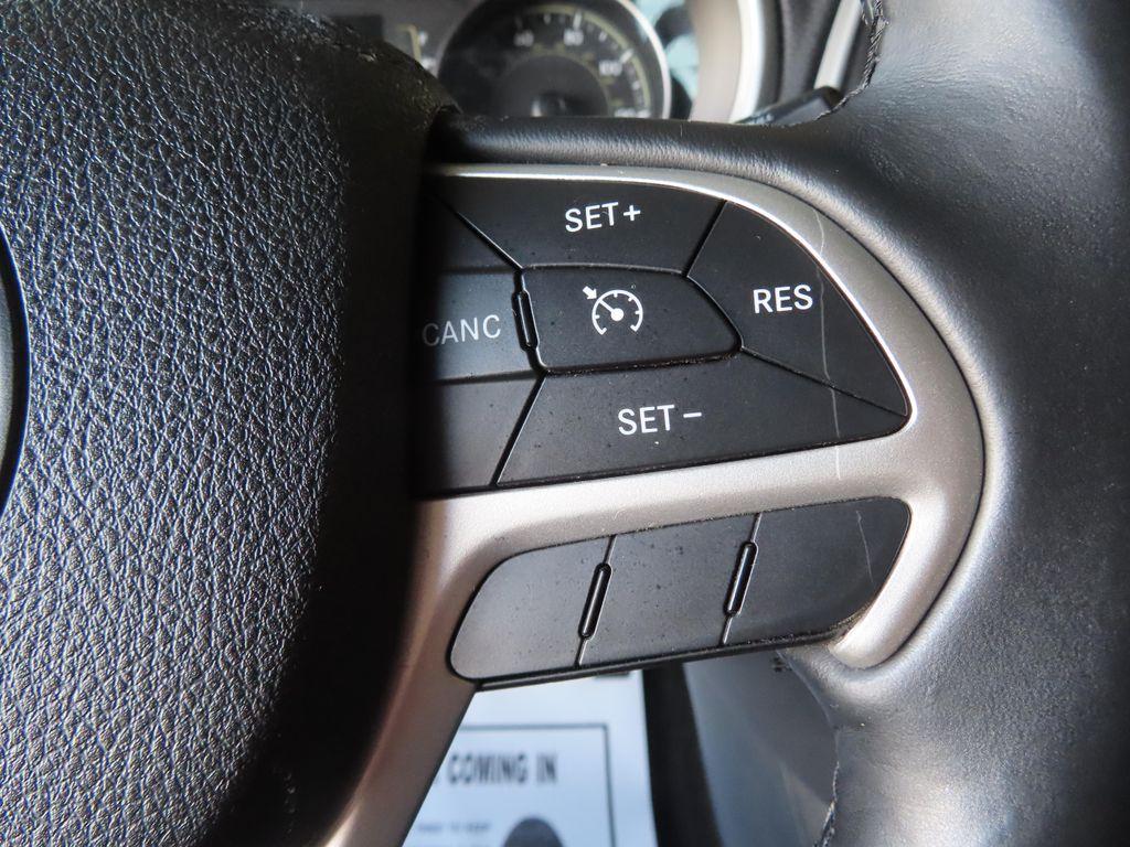 used 2014 Jeep Cherokee car, priced at $8,995