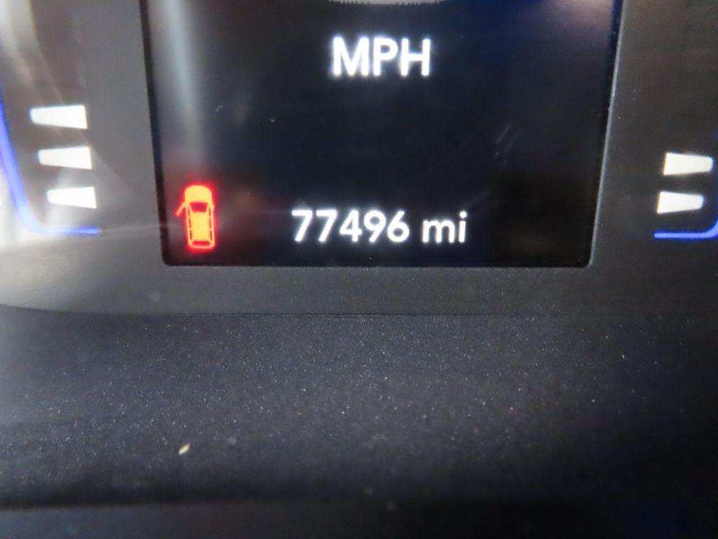 used 2018 Chrysler Pacifica car, priced at $15,995