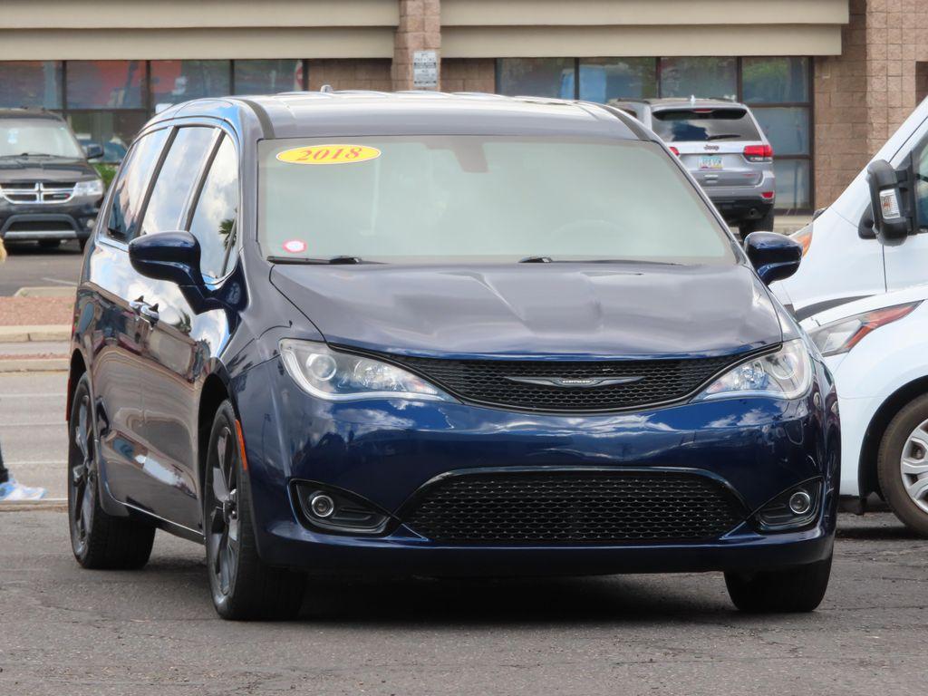 used 2018 Chrysler Pacifica car, priced at $12,995