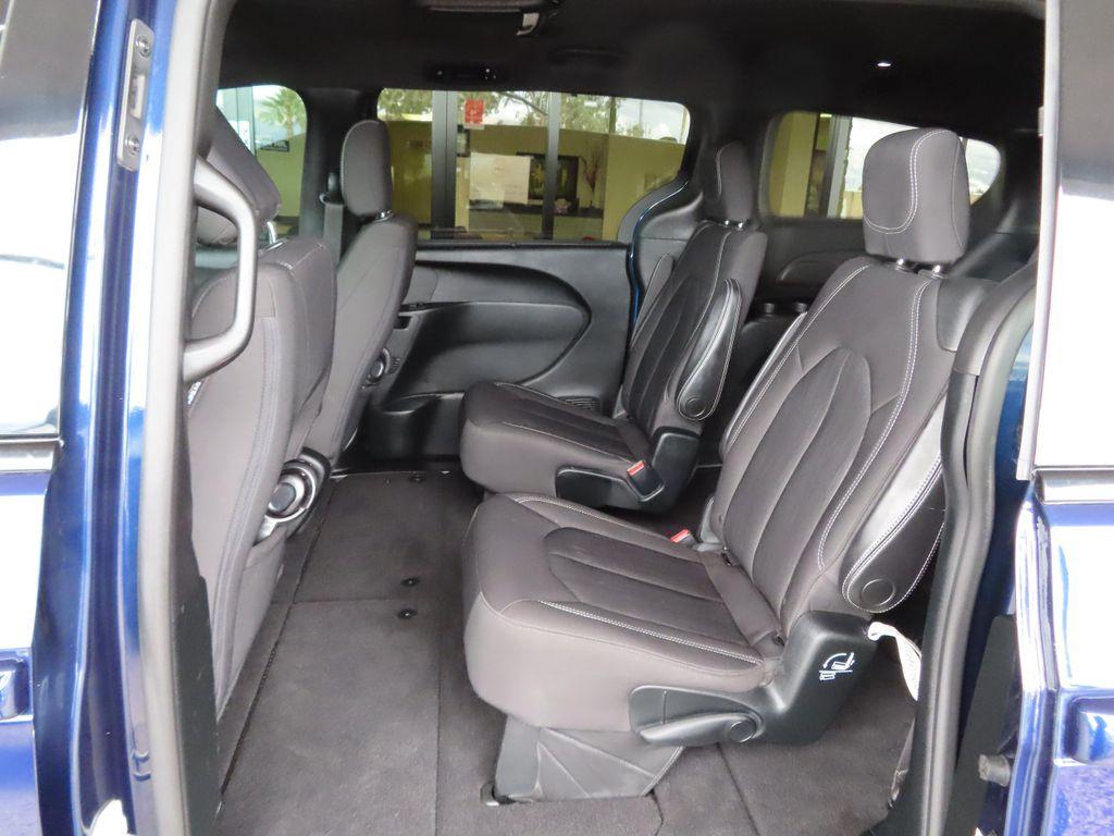 used 2018 Chrysler Pacifica car, priced at $12,995
