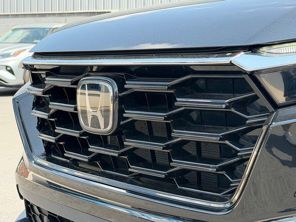 used 2023 Honda CR-V car, priced at $32,465