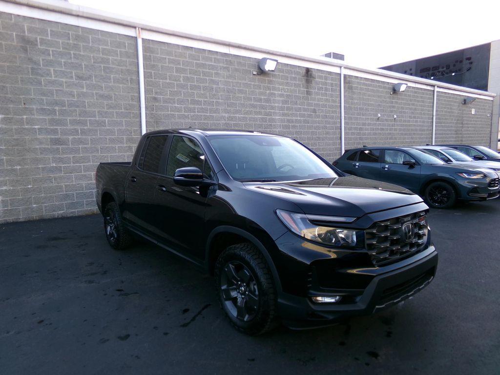 new 2025 Honda Ridgeline car, priced at $48,775