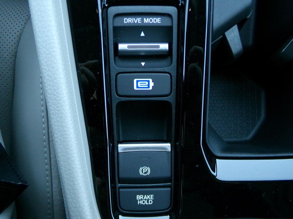 new 2025 Honda Accord Hybrid car, priced at $35,090