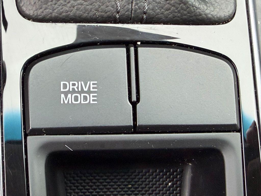 used 2016 Hyundai Sonata Hybrid car, priced at $12,975