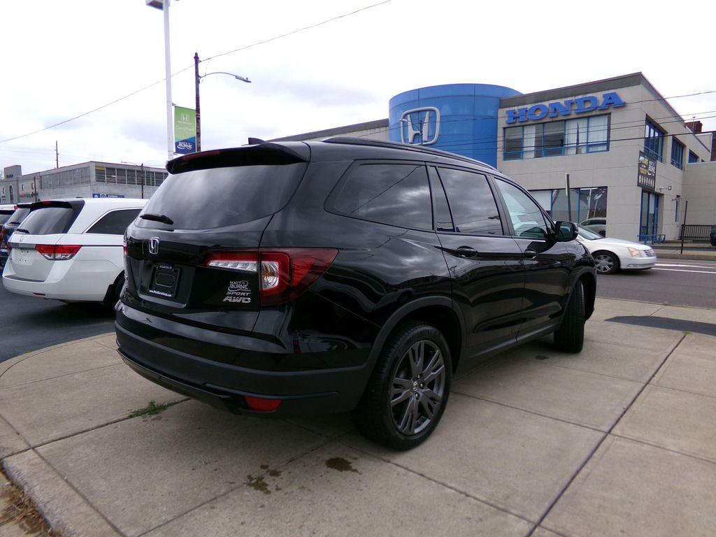 used 2022 Honda Pilot car, priced at $29,999