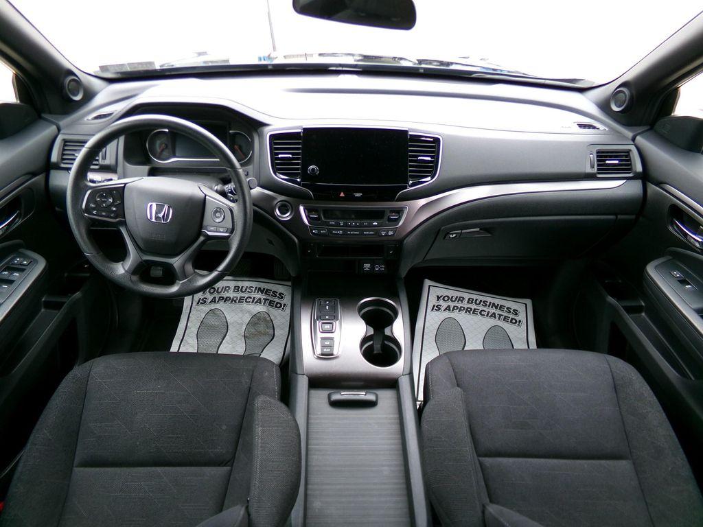 used 2022 Honda Pilot car, priced at $29,999