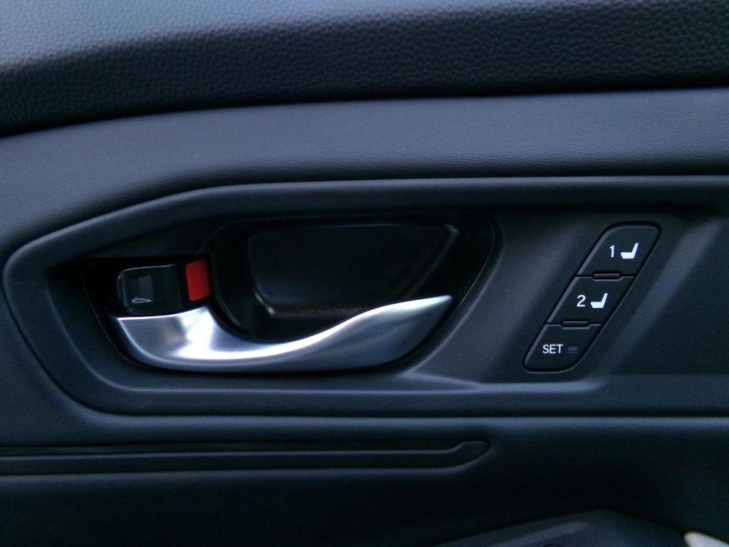 new 2025 Honda Accord Hybrid car, priced at $35,090