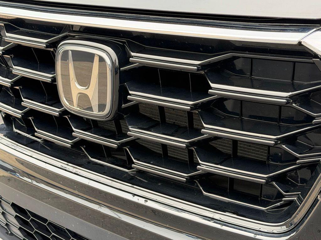 used 2023 Honda CR-V car, priced at $29,975