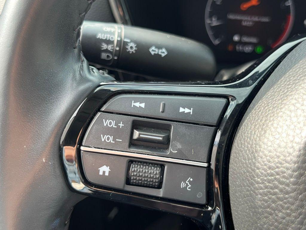 used 2023 Honda CR-V car, priced at $30,975