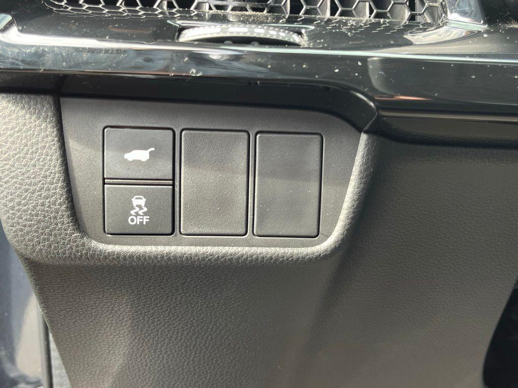 used 2023 Honda CR-V car, priced at $30,975