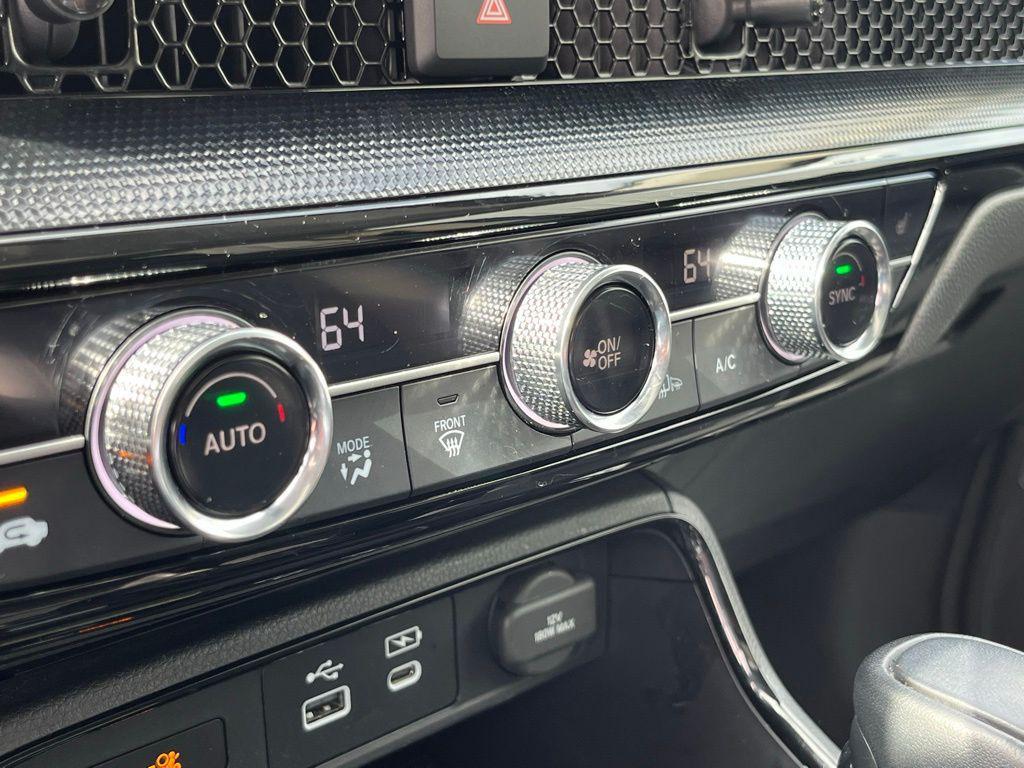 used 2023 Honda CR-V car, priced at $30,975