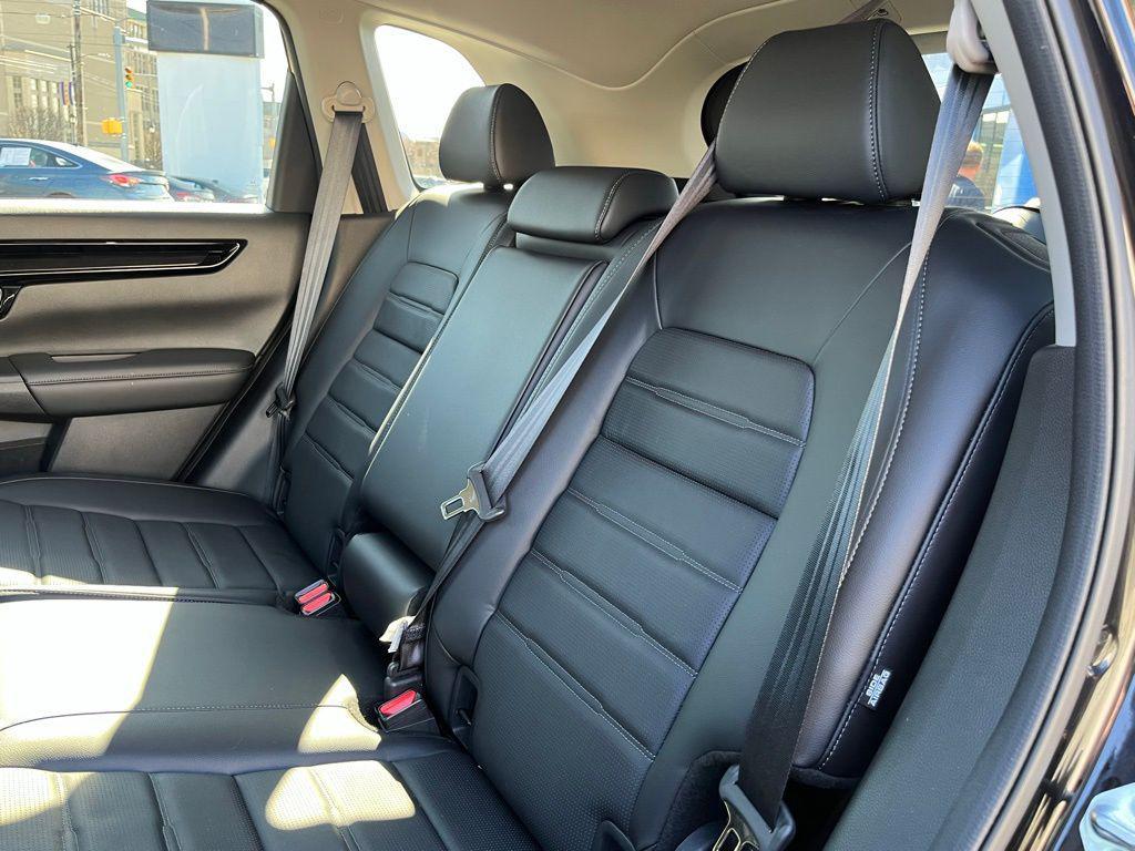 used 2025 Honda CR-V car, priced at $34,499