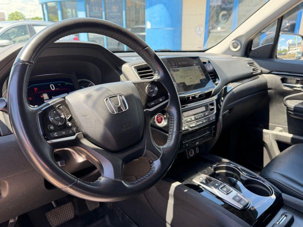 used 2020 Honda Pilot car, priced at $27,465